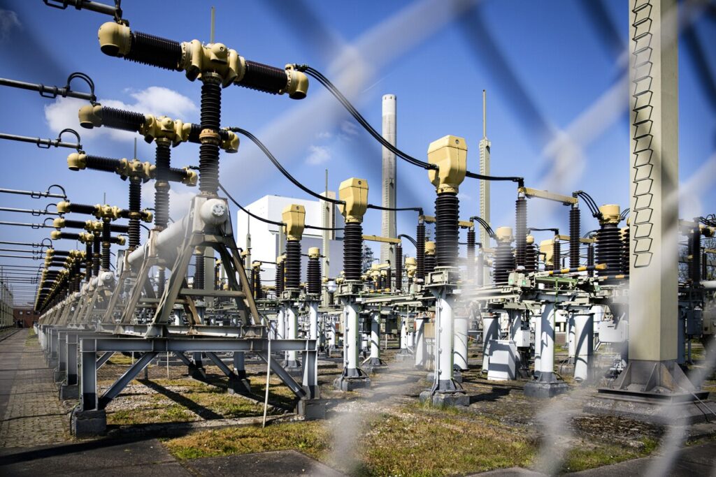 Liander vindt toch nog ruimte voor 60 bedrijven op overvol elektriciteitsnet Liander vindt toch nog ruimte voor 60 bedrijven op overvol elektriciteitsnet