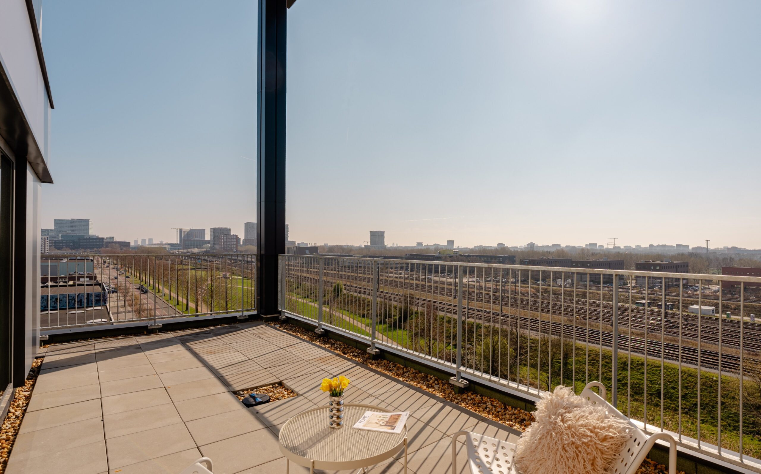 Executive hoekappartement voor kort verblijf – Panoramisch uitzicht over de stad | Met terras